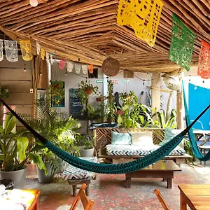 Barco Hostal